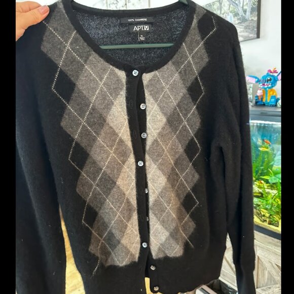 Argyle Cashmere Cardigan Sweater - Picture 1 of 3